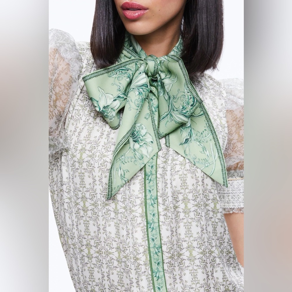 NWT $395 Alice + Olivia Brentley Tie Neck Puff Sleeve Blouse - Picture 2 of 8